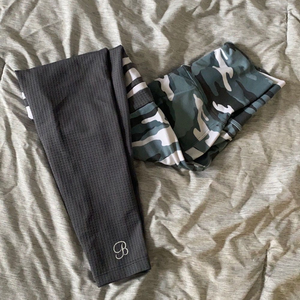 BOMBSHELL Sportswear Camo Thigh High Leggings
